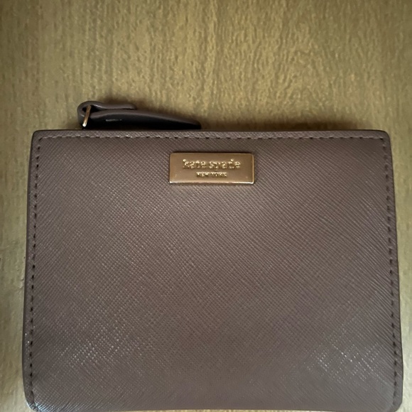 Kate Spade small zipper wallet - Picture 3 of 4